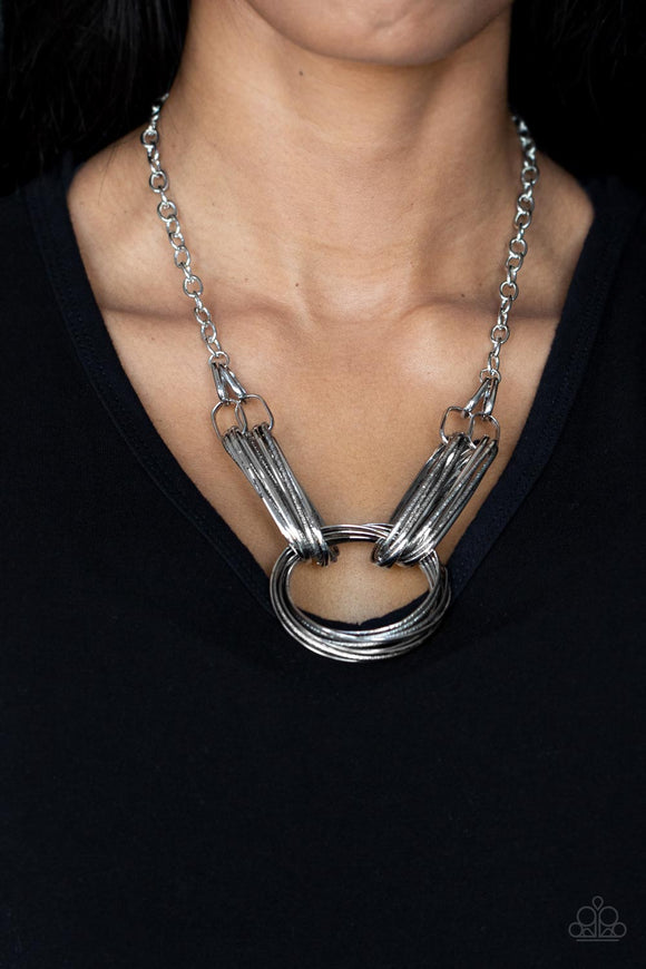 Lip Sync Links - Silver Necklace Paparazzi Accessories